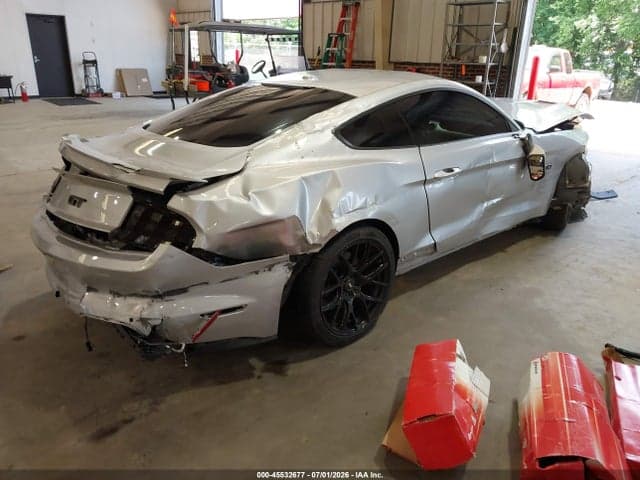 2019 FORD MUSTANG GT/GT PREMIUM 4