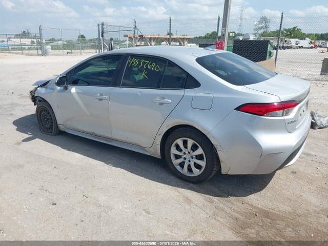 2020 TOYOTA COROLLA LE 3