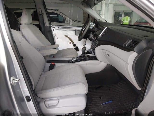 2017 HONDA PILOT EX 5