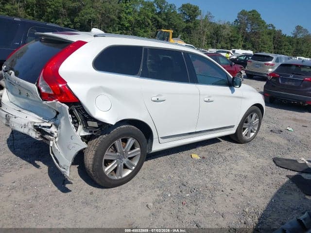 2017 VOLVO XC60 T5 INSCRIPTION 4