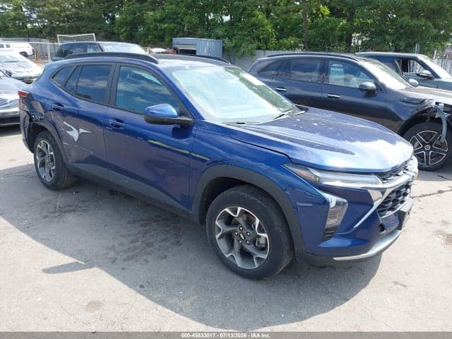 2024 CHEVROLET TRAX FWD LT - 1