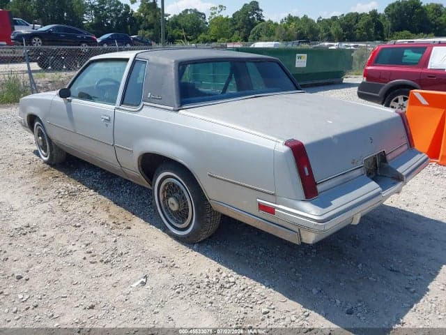 1984 OLDSMOBILE CUTLASS SUPREME BROUGHAM 3