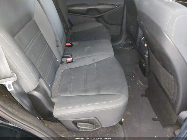2017 KIA SORENTO 2.4L LX 8