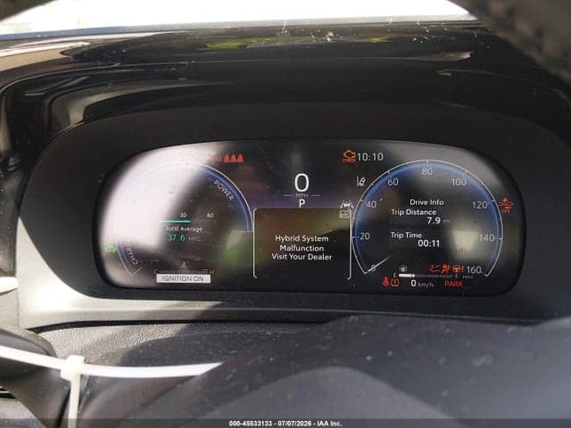2023 TOYOTA CROWN LIMITED 7
