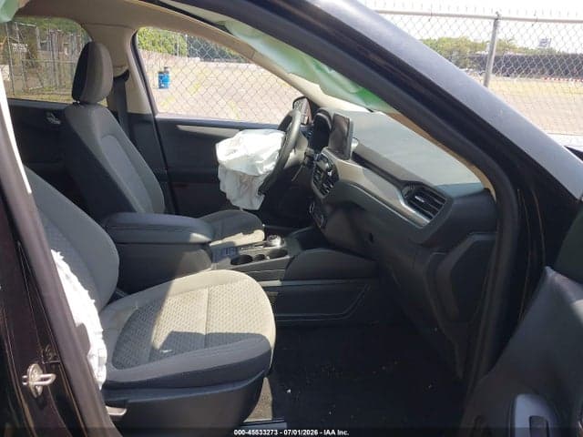 2020 FORD ESCAPE SE 5