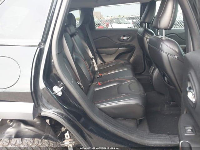 2019 JEEP CHEROKEE TRAILHAWK 4X4 8