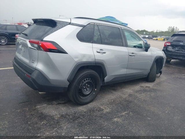 2021 TOYOTA RAV4 LE 4