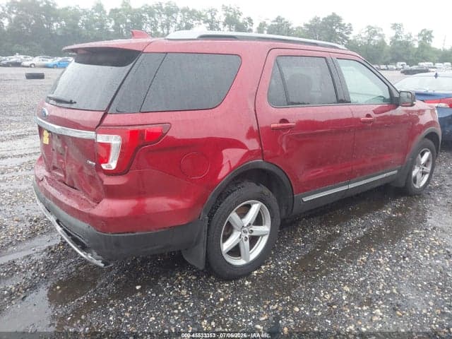 2017 FORD EXPLORER XLT 4