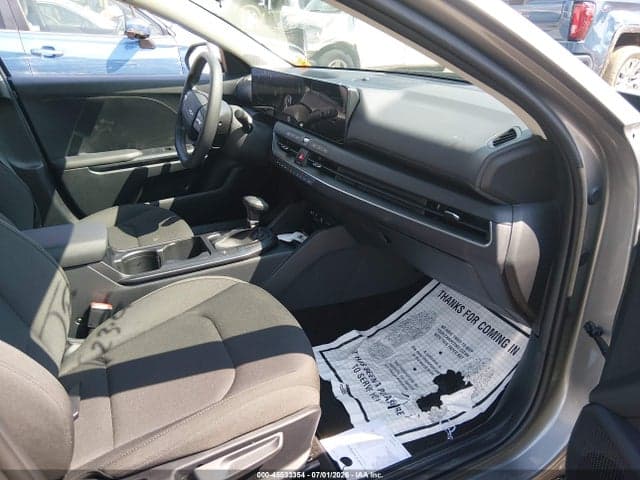 2026 KIA K4 LXS 5