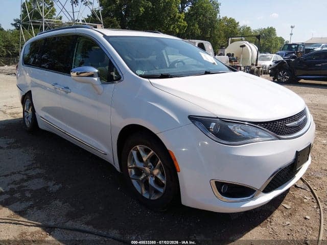 2018 CHRYSLER PACIFICA LIMITED