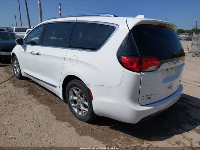2018 CHRYSLER PACIFICA LIMITED 3
