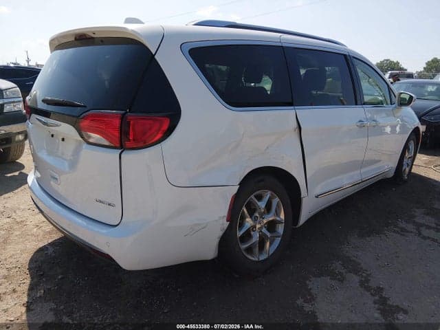 2018 CHRYSLER PACIFICA LIMITED 4