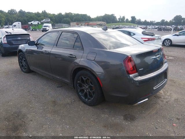 2019 CHRYSLER 300 300S AWD 3