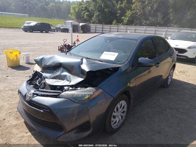 2017 TOYOTA COROLLA LE 2