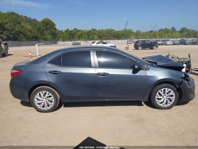 2017 TOYOTA COROLLA LE 13