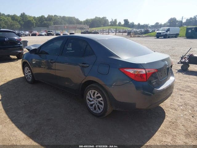 2017 TOYOTA COROLLA LE 3