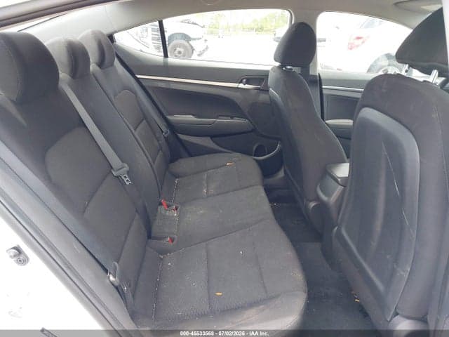 2020 HYUNDAI ELANTRA SE 8