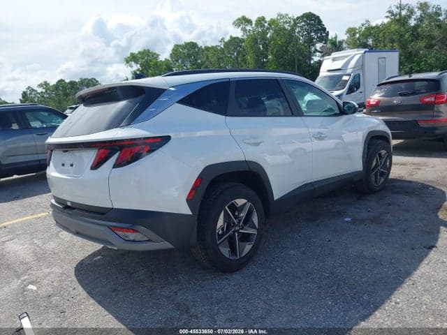2026 HYUNDAI TUCSON SEL 4