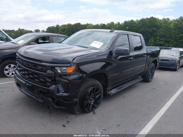 2023 CHEVROLET SILVERADO 1500 4WD SHORT BED CUSTOM 2