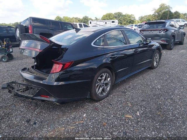 2021 HYUNDAI SONATA SEL 4