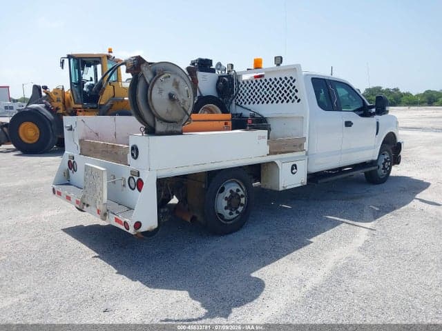 2018 FORD F-350 XL/XLT 4