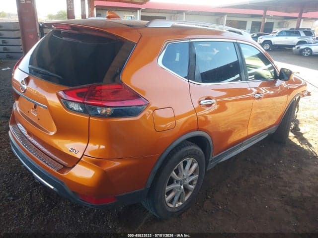 2017 NISSAN ROGUE SV 4