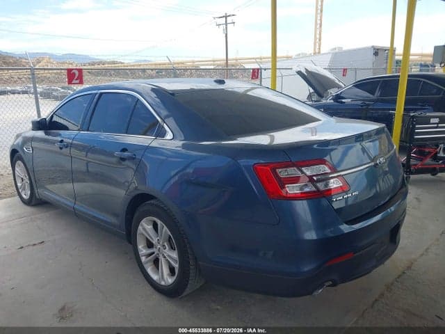 2018 FORD TAURUS SE 3