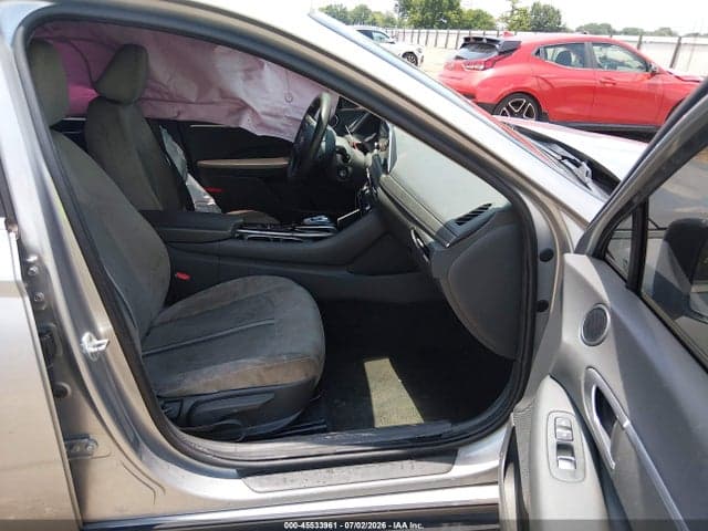 2021 HYUNDAI SONATA SE 5