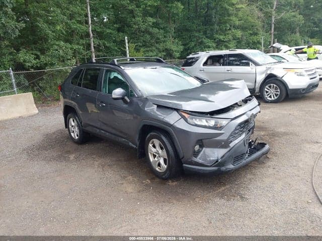 2020 TOYOTA RAV4 XLE - 1