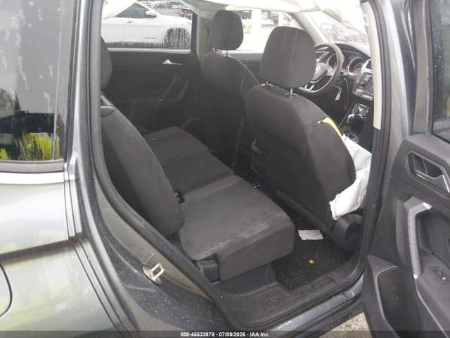 2020 VOLKSWAGEN TIGUAN 2.0T S 8