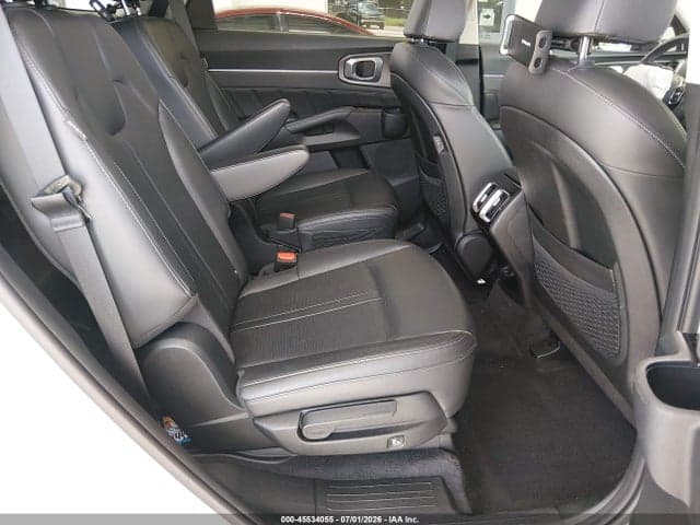 2024 KIA SORENTO SX 8