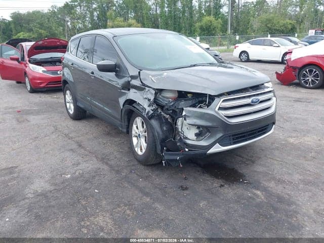 2019 FORD ESCAPE SE 1