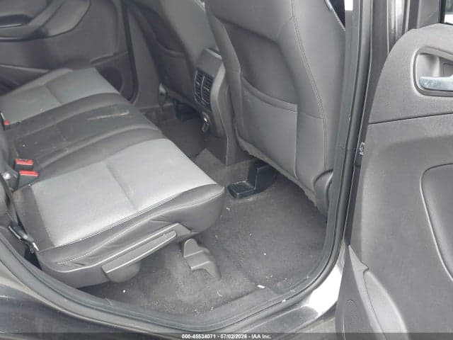 2019 FORD ESCAPE SE 8