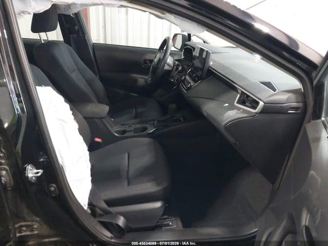 2025 TOYOTA COROLLA LE 5