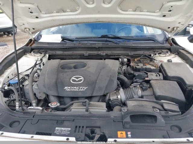 2018 MAZDA MAZDA3 TOURING 10