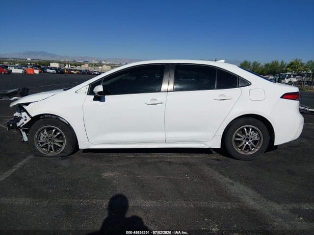 2022 TOYOTA COROLLA HYBRID LE 15