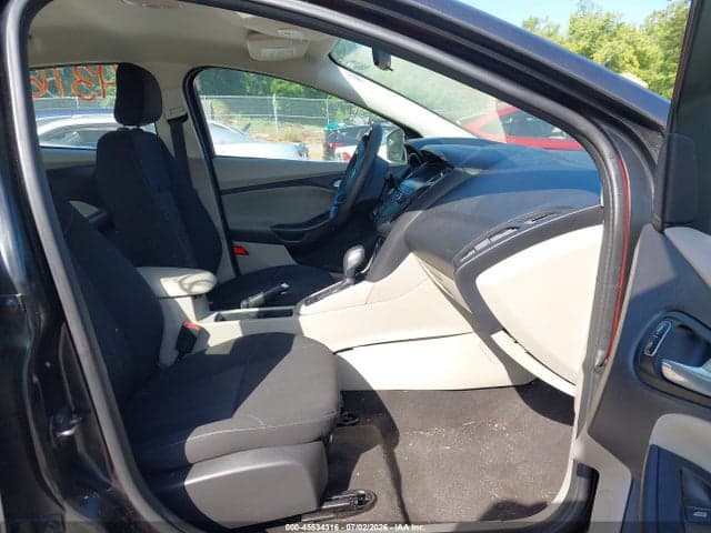 2018 FORD FOCUS SE 5