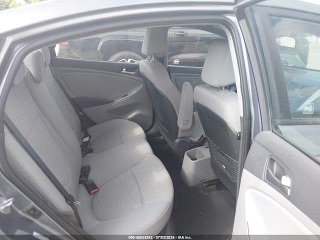 2017 HYUNDAI ACCENT SE 8