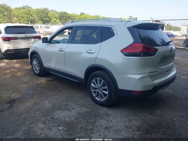 2017 NISSAN ROGUE SV 3