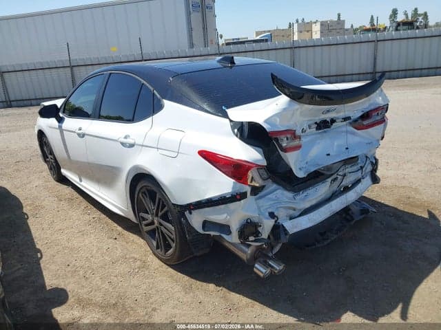 2026 TOYOTA CAMRY XSE 3