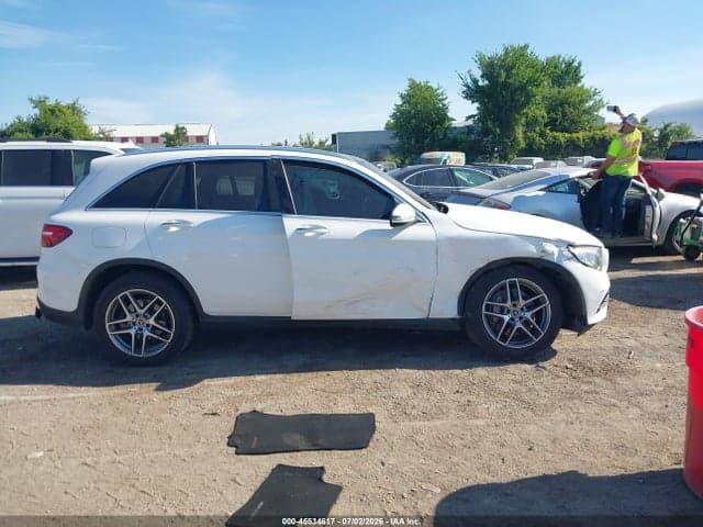 2019 MERCEDES-BENZ GLC 300 4MATIC 13