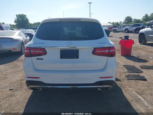 2019 MERCEDES-BENZ GLC 300 4MATIC 16