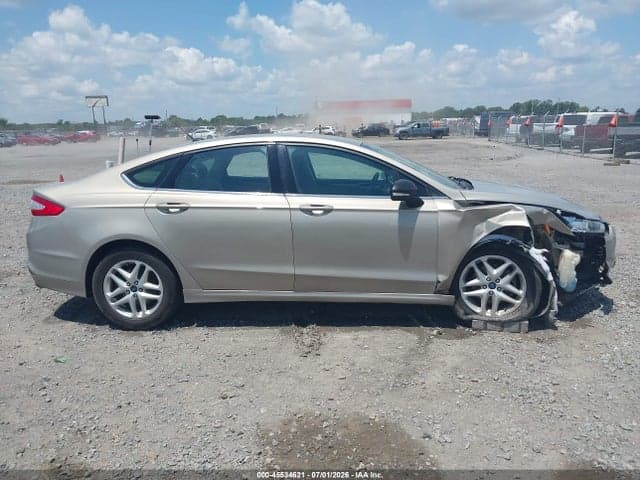 2016 FORD FUSION SE 13