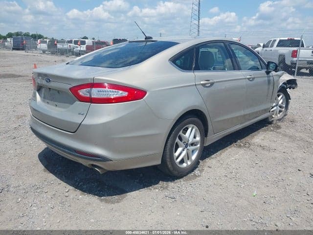 2016 FORD FUSION SE 4