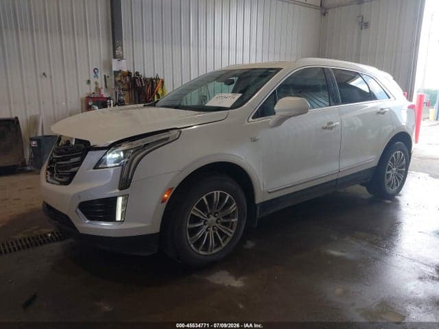 2017 CADILLAC XT5 LUXURY 2