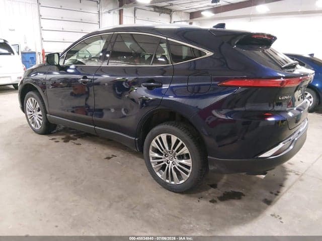 2021 TOYOTA VENZA XLE 3