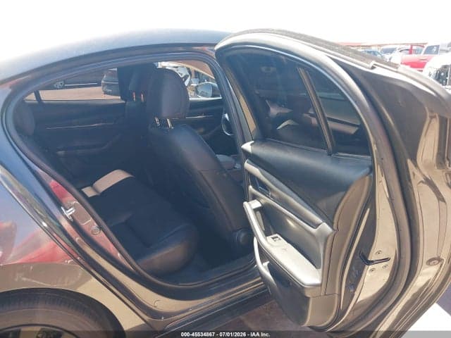 2021 MAZDA MAZDA3 SELECT 8