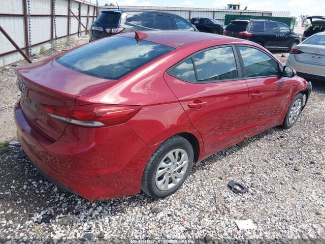 2017 HYUNDAI ELANTRA SE 4
