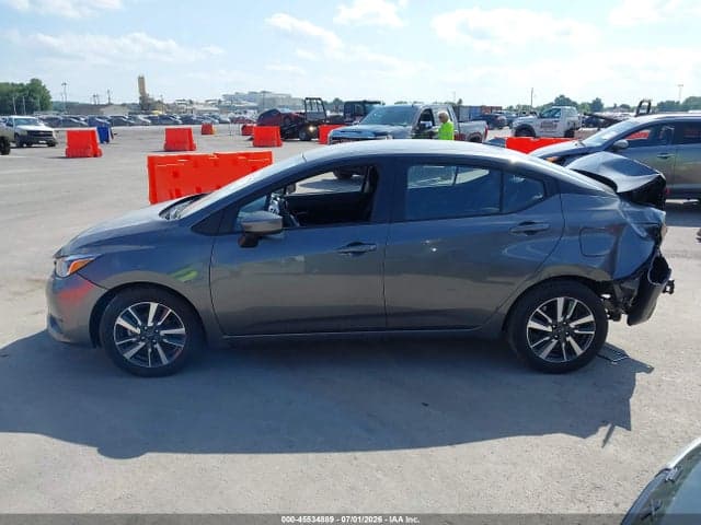2024 NISSAN VERSA 1.6 SV 14