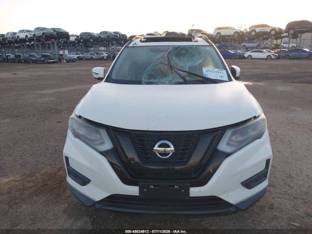 2017 NISSAN ROGUE SV 12